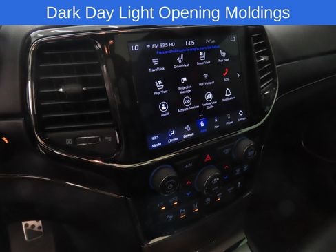 Used 2020 Jeep Grand Cherokee High Altitude image 18