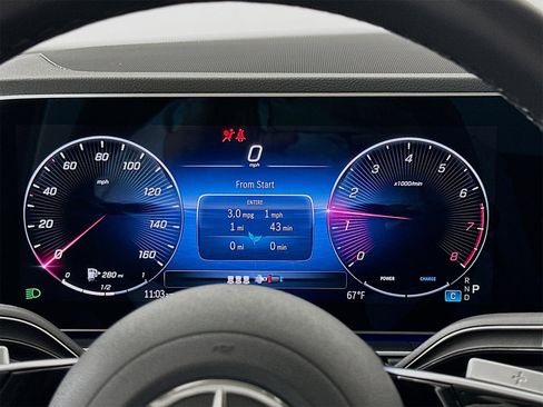 Used 2025 Mercedes-Benz GLE 350 4MATIC image 13