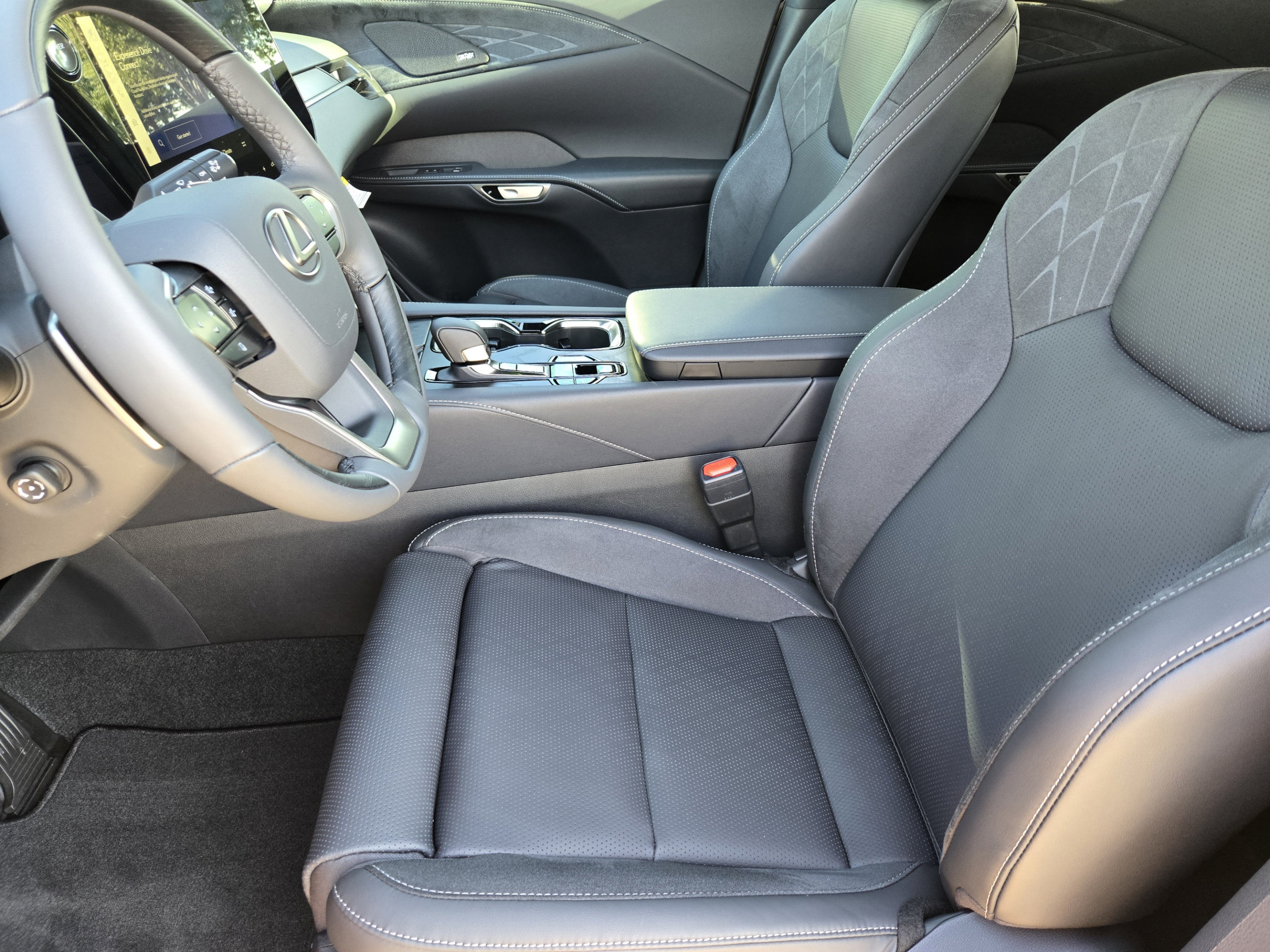 New 2026 Lexus RX 350 AWD/4WD image 5