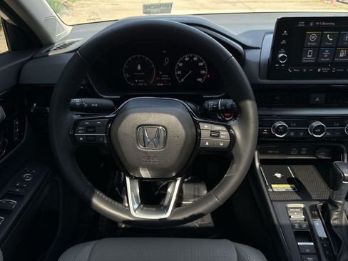 Used 2024 Honda CR-V EX-L image 24