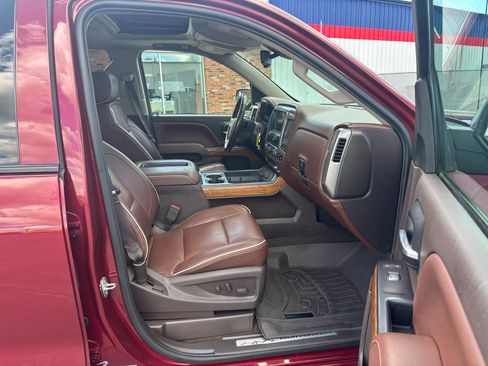 Used 2014 Chevrolet Silverado 1500 High Country w/ High Country Premium Package image 14