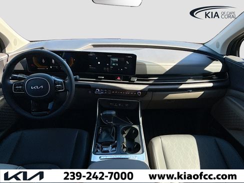 New 2026 Kia Carnival EX FWD image 15
