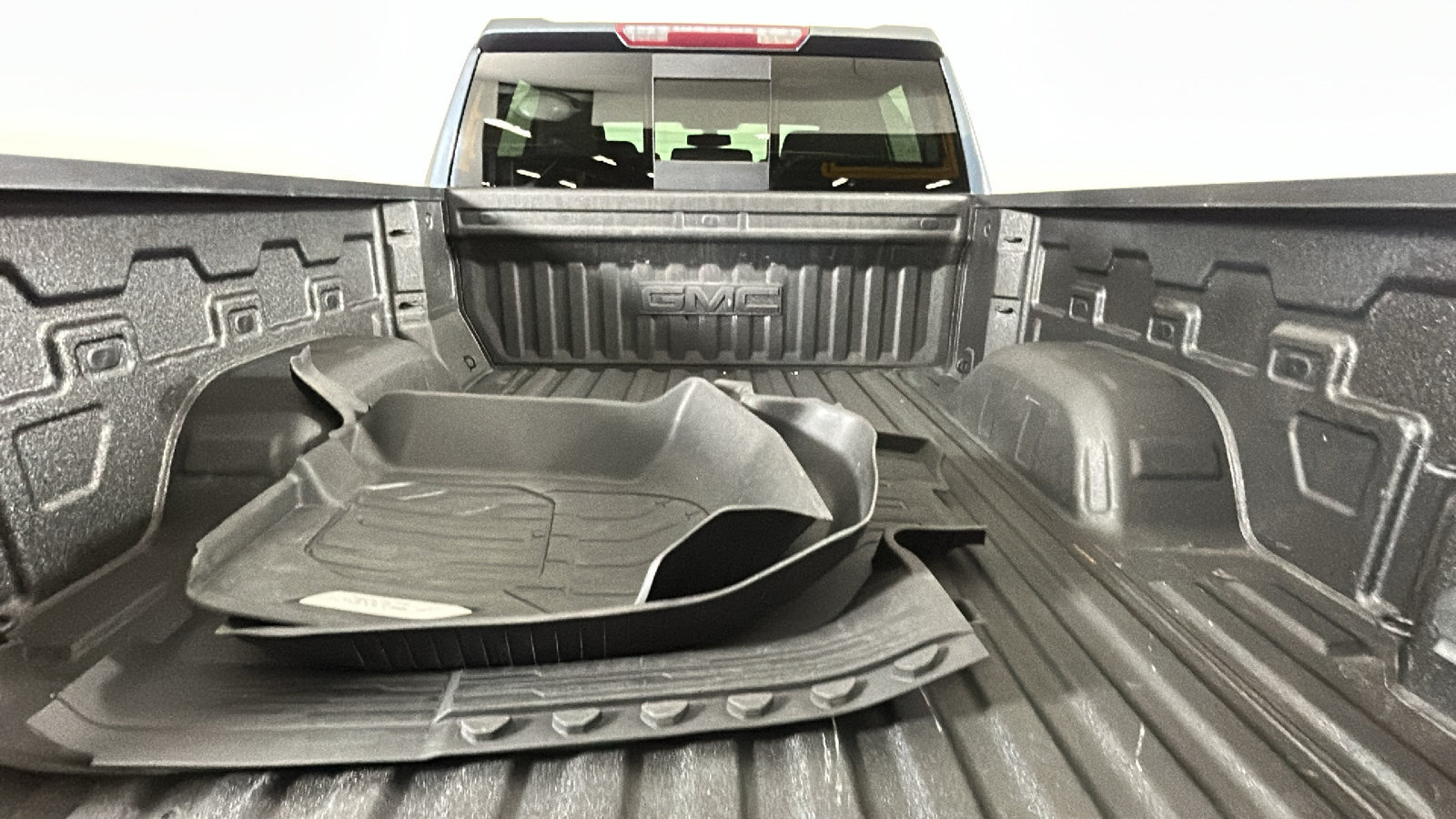 Used 2021 GMC Sierra 1500 SLT AWD/4WD image 35