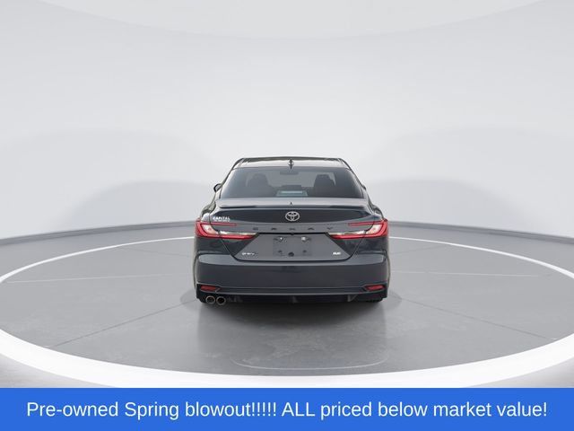 Used 2025 Toyota Camry SE FWD image 7