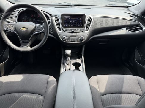 Used 2023 Chevrolet Malibu LT FWD image 29