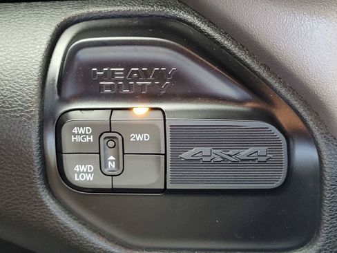 Used 2021 RAM 2500 Big Horn AWD/4WD image 15