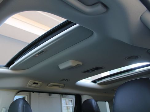 New 2026 Kia Carnival SX w/ SX Dark Edition Package FWD image 71
