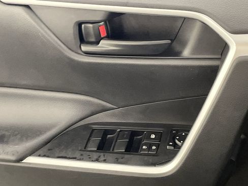 Used 2024 Toyota RAV4 LE image 16