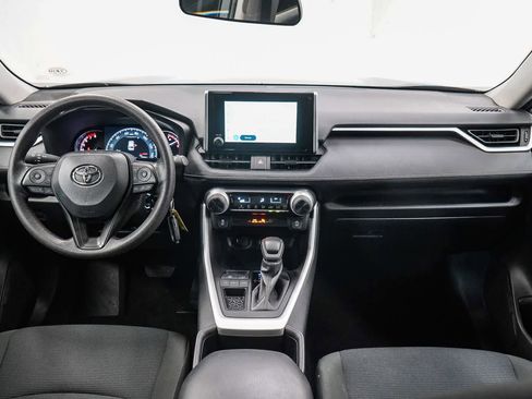 Used 2025 Toyota RAV4 LE image 12