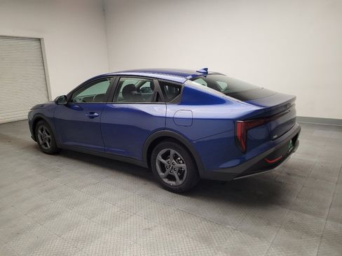 Used 2025 Kia K4 FWD image 3
