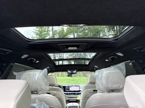 New 2027 BMW X7 M60i AWD/4WD image 25