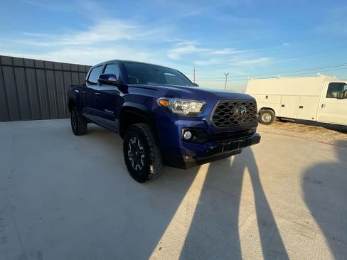 Used 2023 Toyota Tacoma TRD Off-Road image 21