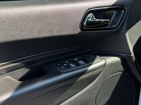 Used 2022 Dodge Durango R/T w/ Blacktop Package image 17