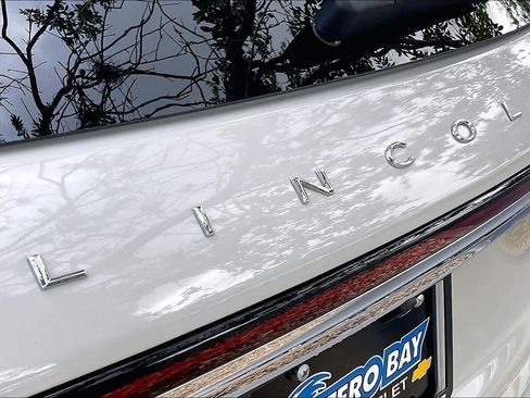Used 2023 Lincoln Corsair FWD image 9