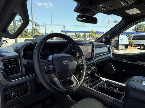 Used 2024 Ford F350 Platinum AWD/4WD image 13