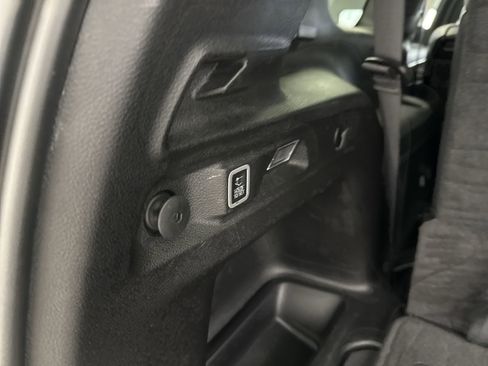 Used 2023 Jeep Grand Cherokee L Laredo image 26