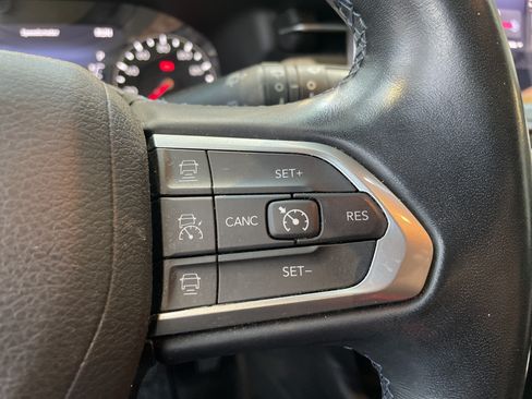 Used 2022 Jeep Compass Latitude w/ Convenience Group FWD image 21