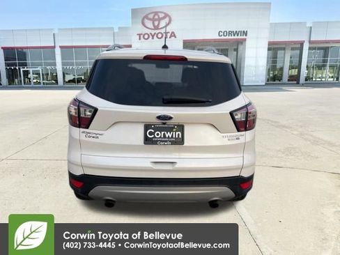 Used 2017 Ford Escape Titanium image 4