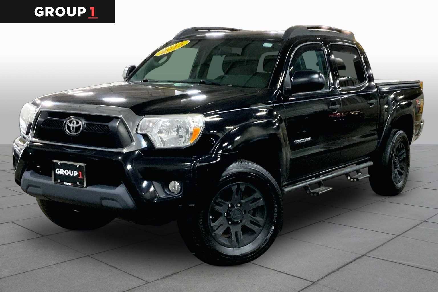 Used 2015 Toyota Tacoma 4x4 Double Cab w/ SR5 Package image 1