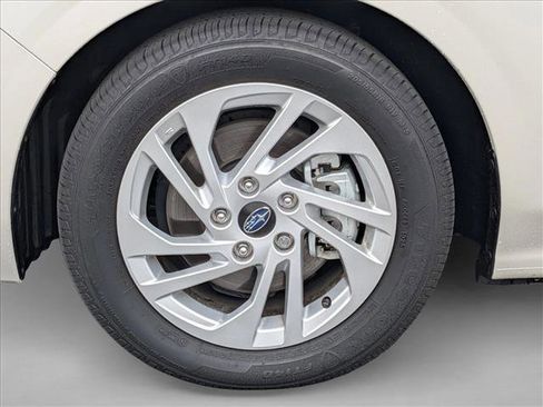 Certified 2025 Subaru Impreza 2.0i image 23