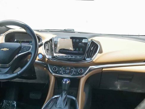 Used 2016 Chevrolet Volt Premier w/ Driver Confidence Package FWD image 12