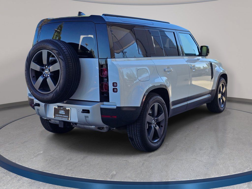 Used 2025 Land Rover Defender 110 S AWD/4WD image 6