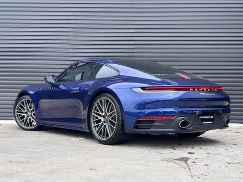 Used 2021 Porsche 911 Carrera S image 3