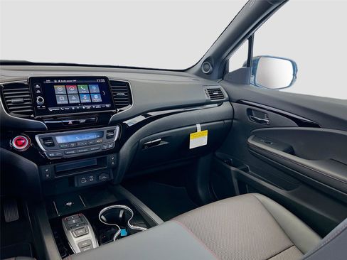 New 2026 Honda Ridgeline Black Edition image 25