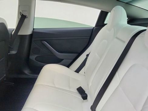 Used 2023 Tesla Model 3 Standard Range image 27