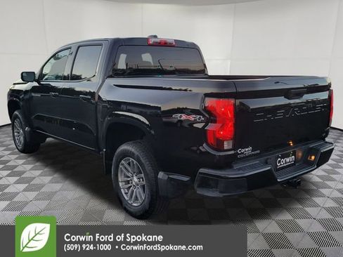 Used 2024 Chevrolet Colorado LT image 14