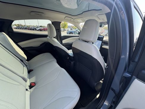 Certified 2024 Ford Mustang Mach-E Premium image 16