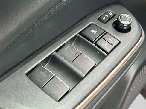 Certified 2023 Toyota Crown AWD/4WD image 19