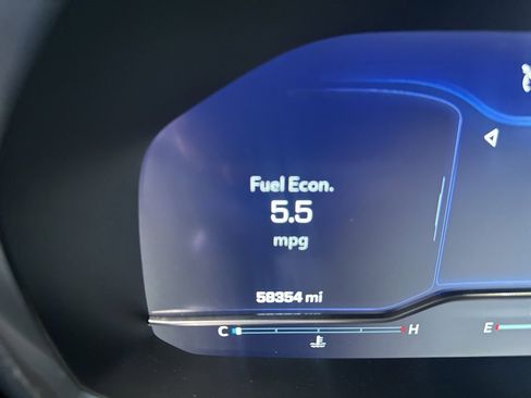 Used 2023 Chevrolet Suburban RST w/ Sport Performance Package image 18