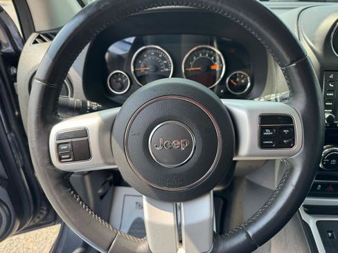 Used 2017 Jeep Compass High Altitude image 17