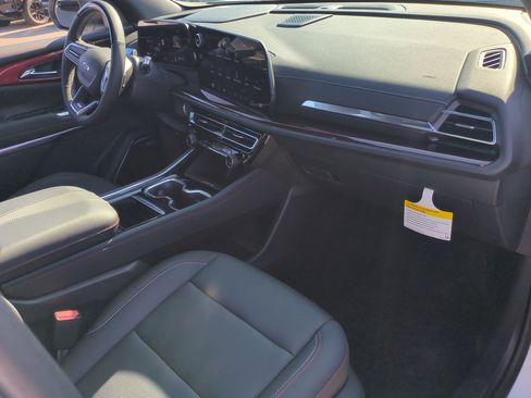 New 2026 Chevrolet Traverse Z71 w/ Enhanced Driving Package image 30