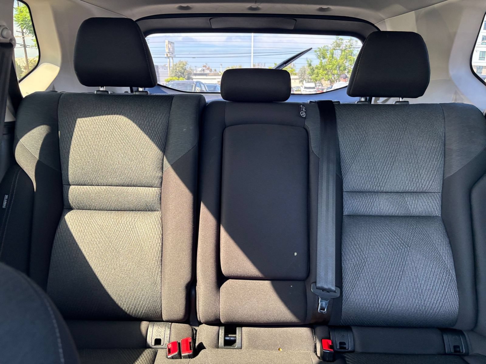 Used 2025 Nissan Rogue SV AWD/4WD image 39