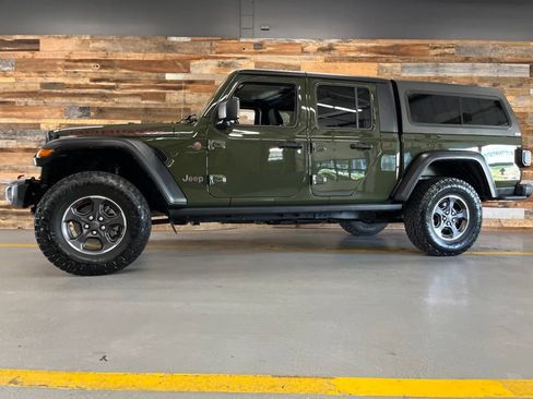 Used 2022 Jeep Gladiator Rubicon w/ Cold Weather Group AWD/4WD image 51
