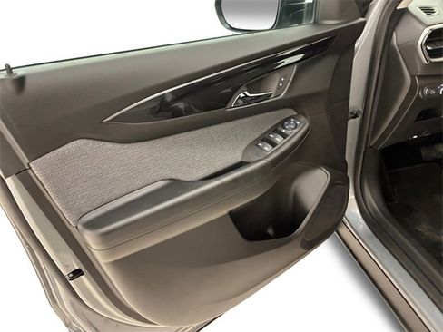 Used 2025 Chevrolet TrailBlazer LS w/ LS Convenience Package image 13