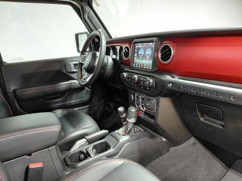 Used 2023 Jeep Wrangler Unlimited Rubicon w/ LED Lighting Group image 25