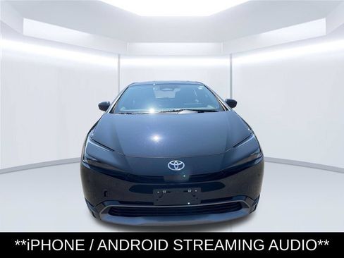 Used 2024 Toyota Prius XLE AWD/4WD image 10