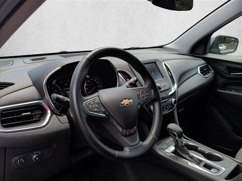 Used 2024 Chevrolet Equinox LT AWD/4WD image 9