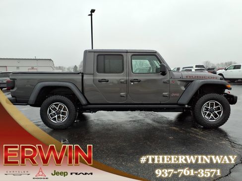 New 2026 Jeep Gladiator Rubicon w/ Steel Bumper Group image 6