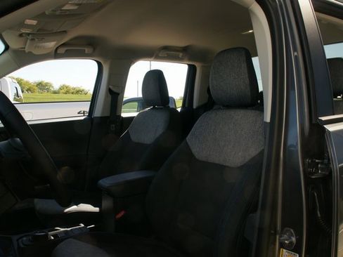 New 2025 Ford Maverick XLT w/ XLT Luxury Package image 17