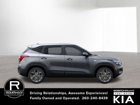 New 2026 Kia Seltos LX image 8