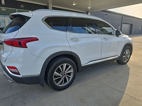 Used 2020 Hyundai Santa Fe SEL w/ Convenience + Premium Package image 5
