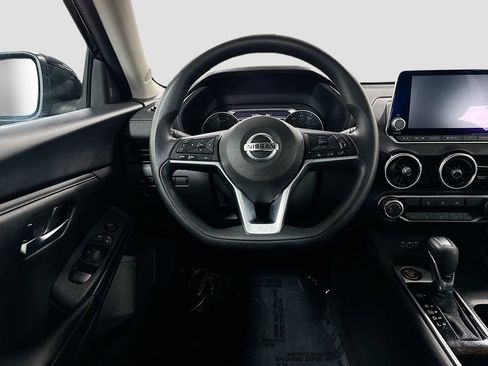 Used 2023 Nissan Sentra SV image 19