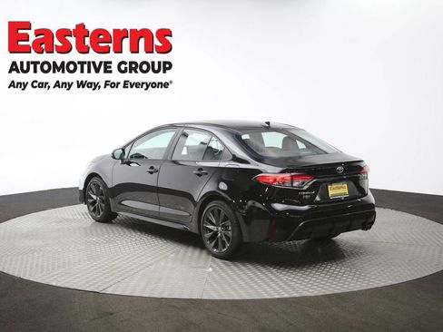 Used 2025 Toyota Corolla SE image 63