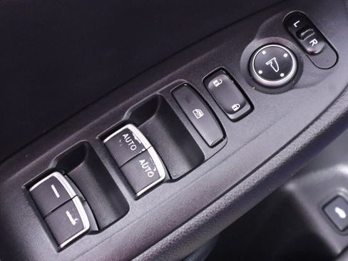 Used 2018 Honda Accord Sport image 28