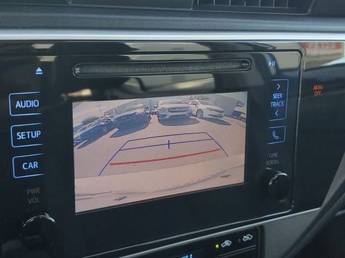 Used 2019 Toyota Corolla LE image 26