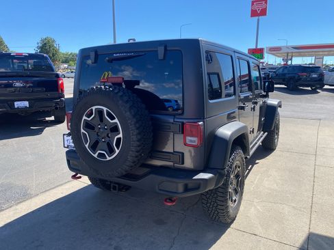 Used 2014 Jeep Wrangler Unlimited Rubicon AWD/4WD image 5